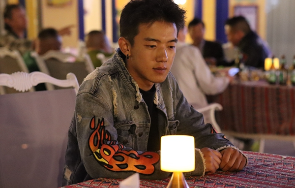 一首《康定情歌》，喚起人們共同的情感