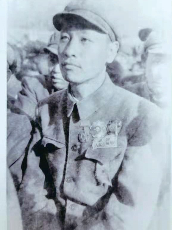 “神炮將軍”去世，打最狠的仗，寫(xiě)最美情書(shū)