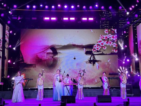 跨年之夜，南昌經(jīng)開(kāi)區(qū)“火出圈”