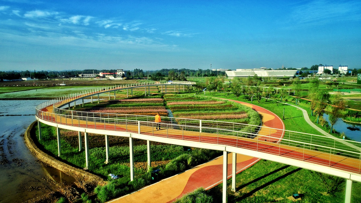 邛崍一座崛起的山水公園城市